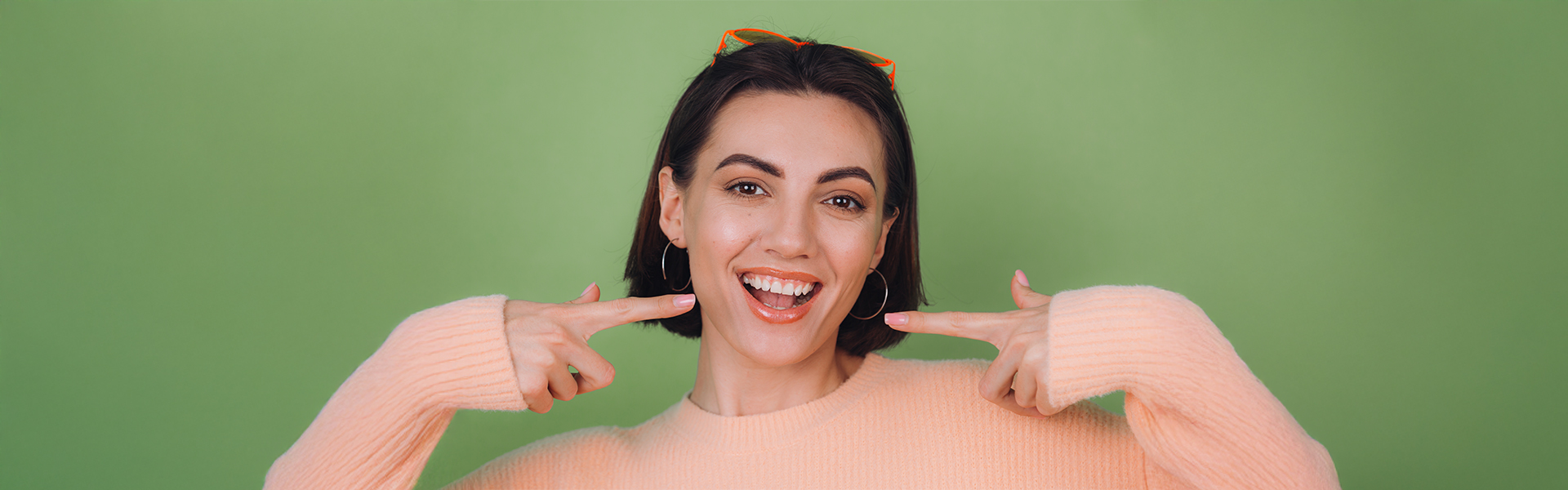 Transform Your Smile: Close Gaps and Correct Stains with Dental Bonding